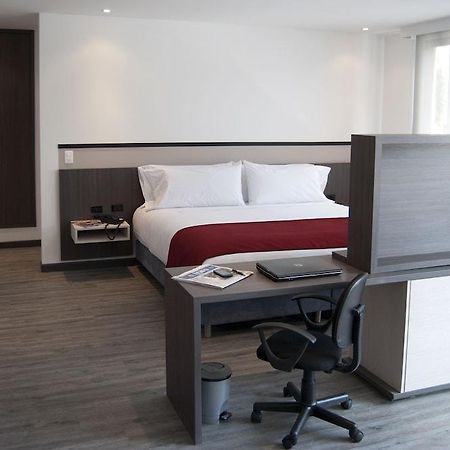 Best Western Calleja Suites Bogotá Esterno foto