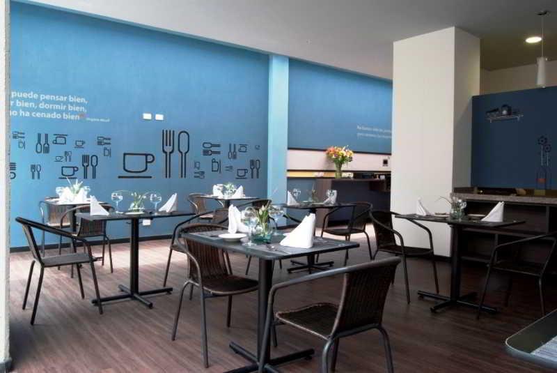 Best Western Calleja Suites Bogotá Esterno foto